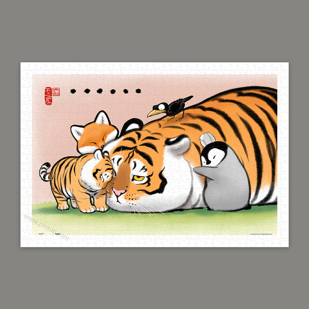 I am Alexander (not a chubby tiger) - Give me a hug...